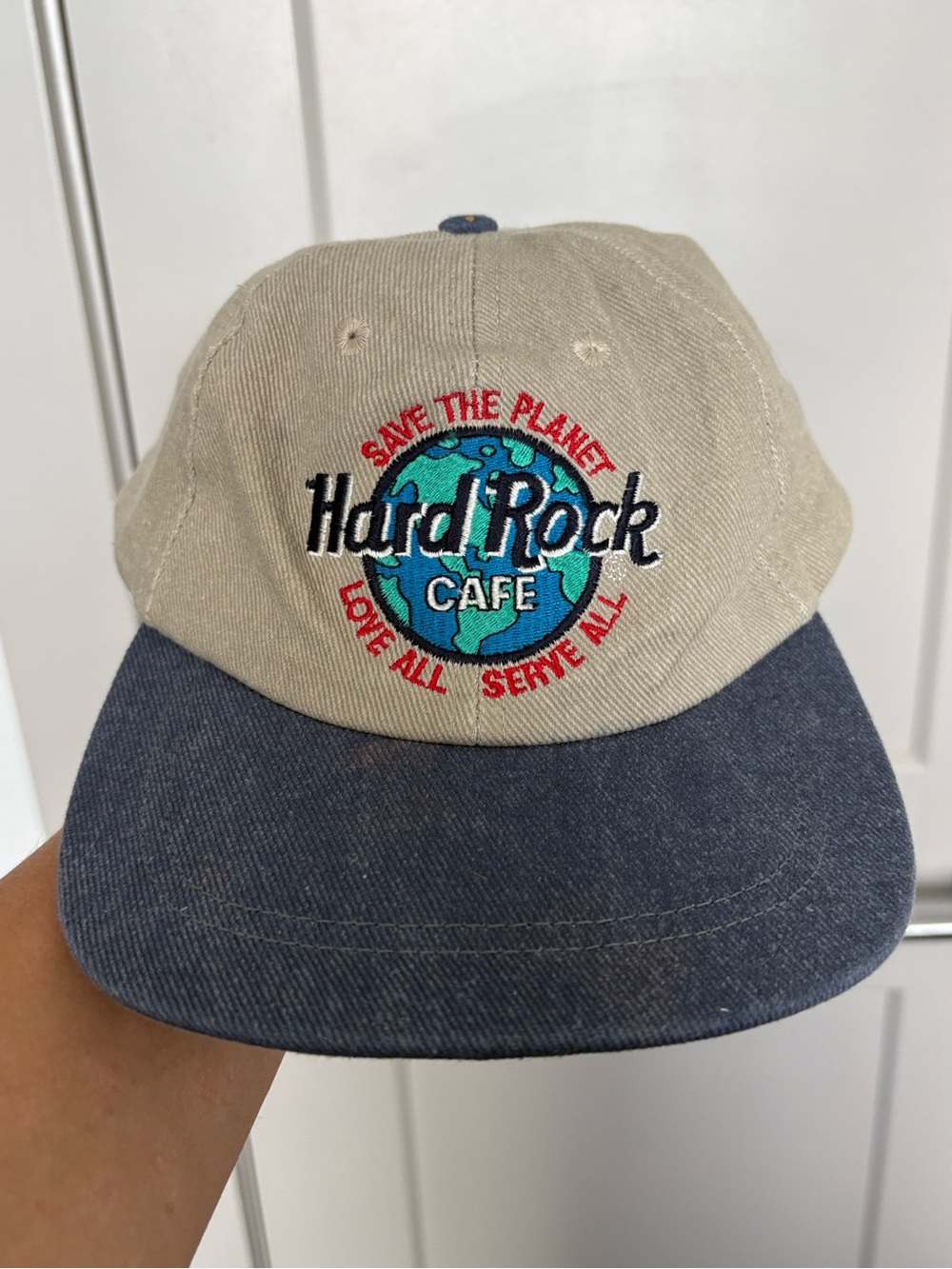 VINTAGE HARD ROCK TOKYO SAVE THE PLANET SNAPBACK HAT